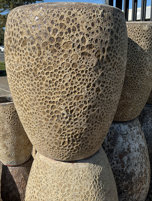 Atlantis Ivory Snakeskin Tall U Pot