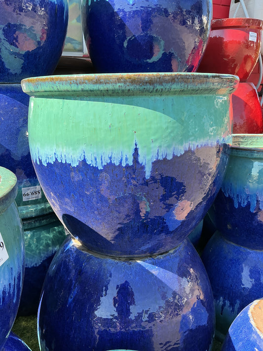 Aqua Falling Glaze Pot