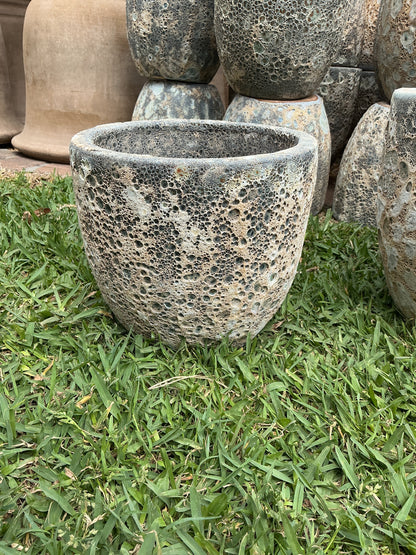 Atlantis White Pots