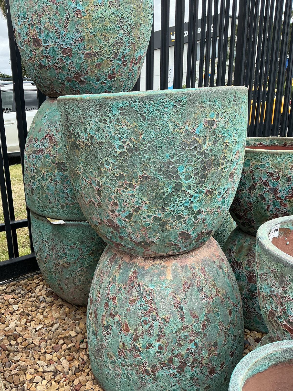 Atlantis Seafoam Pots